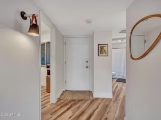 Photo #3: 6964790 Listing 