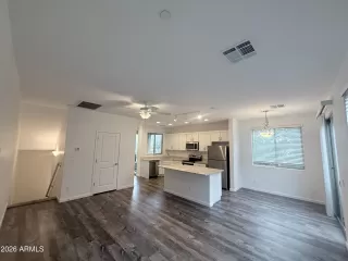 Photo #1: 6964849 Listing