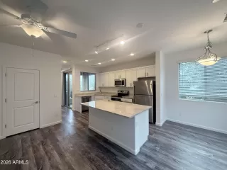 Photo #2: 6964849 Listing