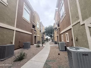 Photo #1: 6964914 Listing