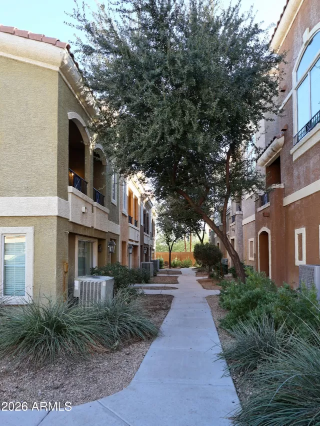 MLS: 6964997 Condo For Sale