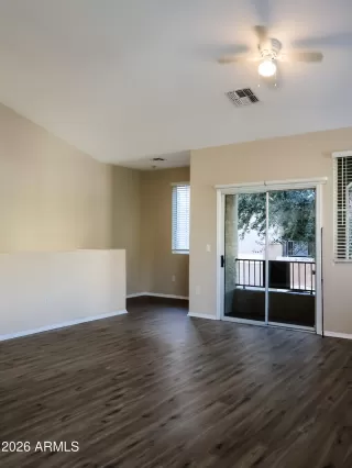 Photo #5: 6964997 Listing 