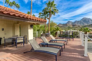 Photo #5: 6965028 Listing 