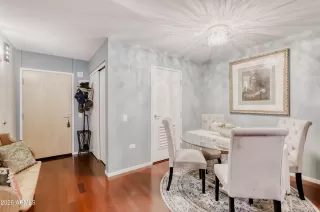 Photo #4: 6965040 Listing 