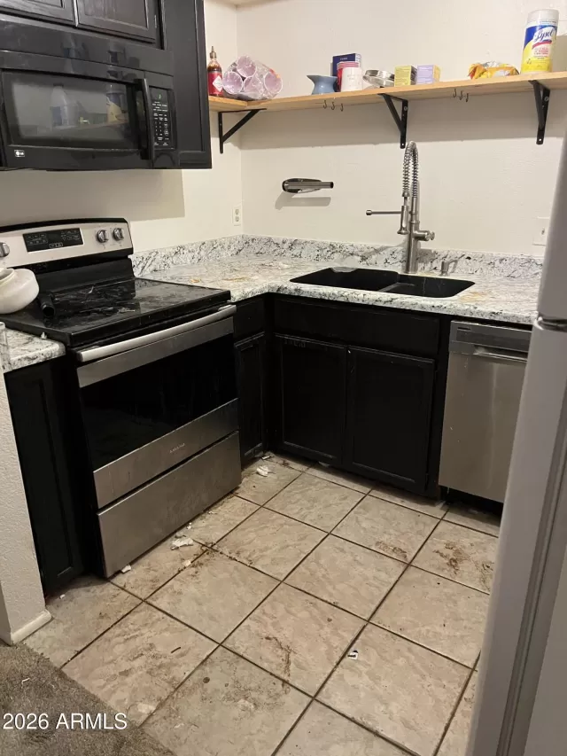 MLS: 6965134 Condo For Sale