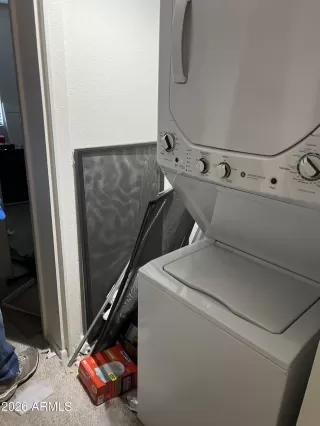 Photo #5: 6965134 Listing 