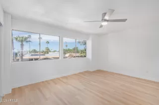 Photo #4: 6965344 Listing 