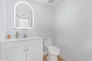 Photo #5: 6965344 Listing 