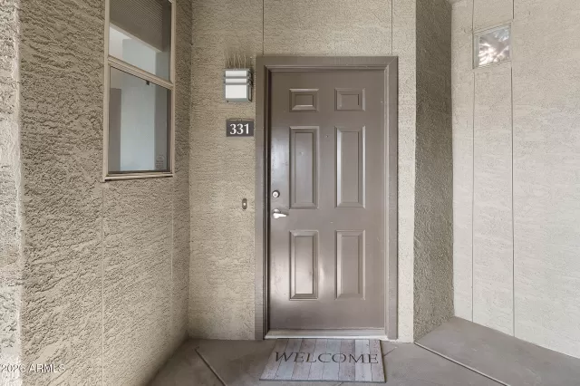 MLS: 6965358 Condo For Sale