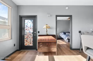 Photo #5: 6965358 Listing 