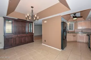 Photo #3: 6965568 Listing 