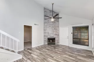 Photo #2: 6965665 Listing