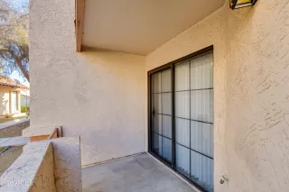 Photo #5: 6965665 Listing