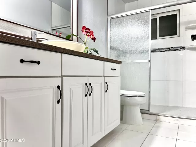 MLS: 6965718 Condo For Sale