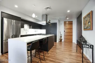 Photo #4: 6965739 Listing 