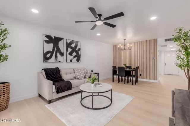 MLS: 6965833 Condo For Sale