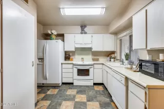 Photo #2: 6965964 Listing 