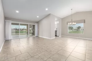 Photo #4: 6966154 Listing 