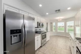 Photo #6: 6966154 Listing 