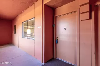 Photo #1: 6966158 Listing