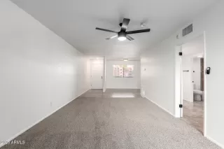 Photo #5: 6966158 Listing