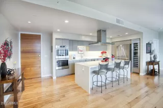 Photo #3: 6966236 Listing 