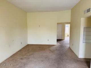 Photo #5: 6966265 Listing 