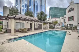 Photo #1: 6966367 Listing 