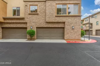 Photo #3: 6966474 Listing 