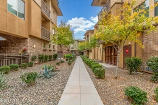 Photo #6: 6966474 Listing 