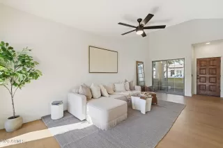 Photo #3: 6966623 Listing 