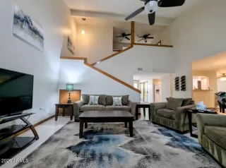 Photo #3: 6966700 Listing