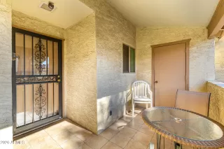 Photo #5: 6966796 Listing