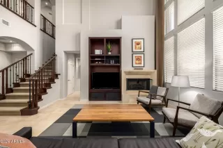 Photo #2: 6966823 Listing 