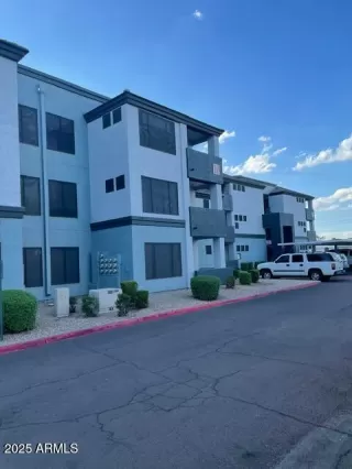 Photo #1: 6966940 Listing 