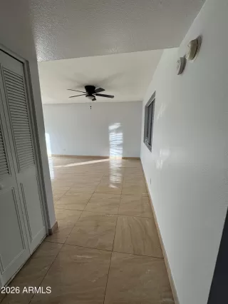 Photo #6: 6966957 Listing