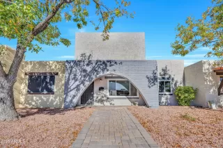 Photo #1: 6967078 Listing 