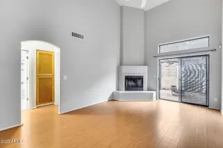 Photo #3: 6967147 Listing 