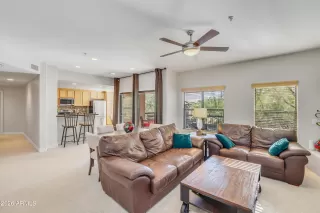 Photo #1: 6967218 Listing 