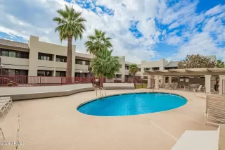 Photo #1: 6967254 Listing 