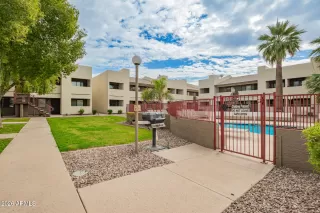 Photo #2: 6967254 Listing 