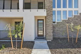 Photo #2: 6967315 Listing 