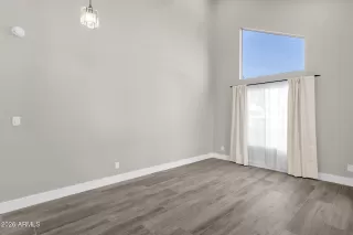 Photo #4: 6967415 Listing