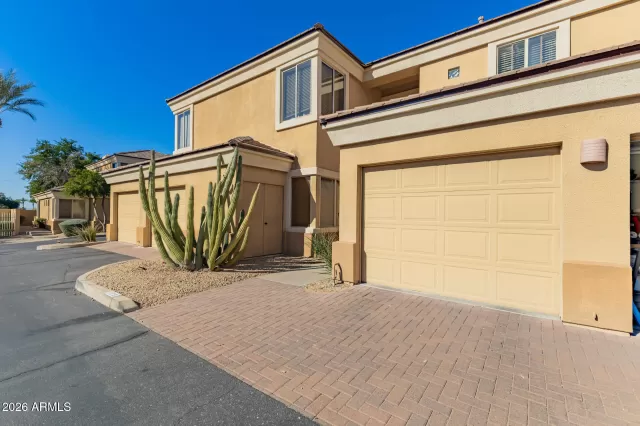 MLS: 6967435 Condo For Sale