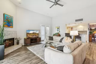 Photo #1: 6967488 Listing 