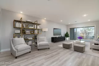 Photo #3: 6967712 Listing 