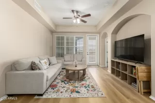 Photo #1: 6967952 Listing 