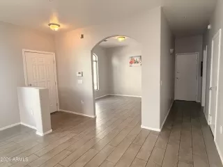 Photo #3: 6968022 Listing 