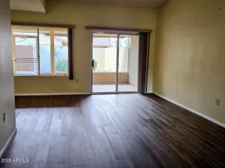 Photo #2: 6968063 Listing 