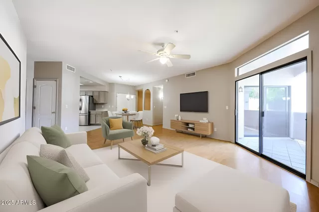 MLS: 6968075 Condo For Sale